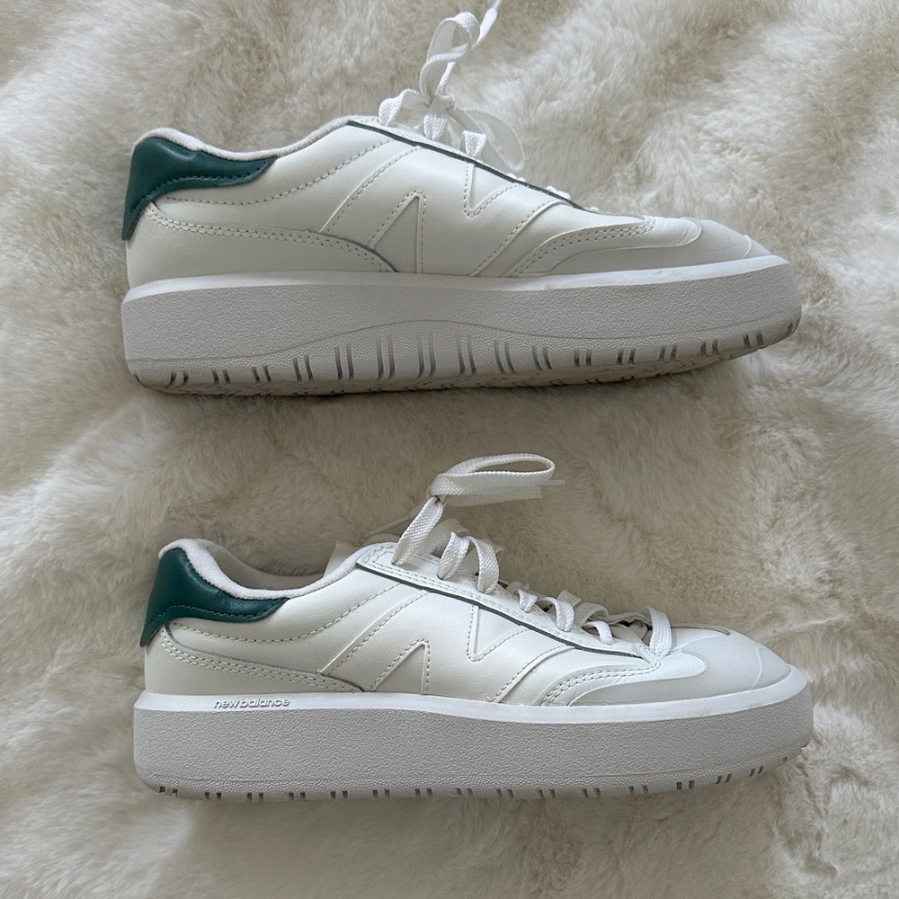 New Balance CT302 Sneakers